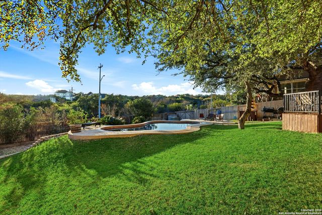 23 Roan Hts, San Antonio, TX 78259