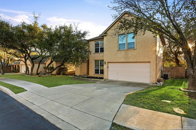 23 Roan Hts, San Antonio, TX 78259