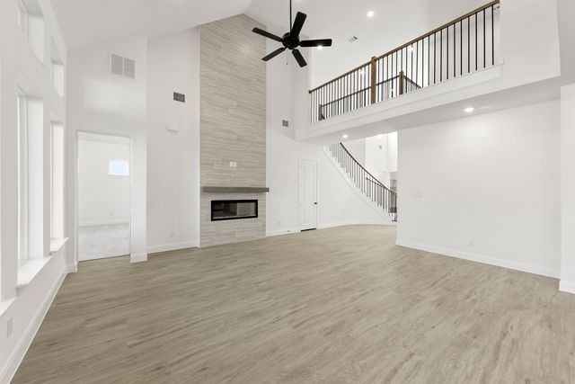 605 Bunchberry Street, Fort Worth, TX 76247