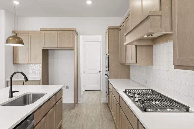 605 Bunchberry Street, Fort Worth, TX 76247