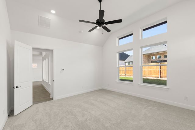 605 Bunchberry Street, Fort Worth, TX 76247