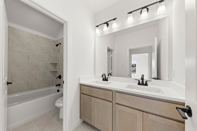 605 Bunchberry Street, Fort Worth, TX 76247