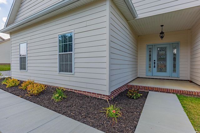 7788 Lincoln Avenue, Newburgh, IN 47630