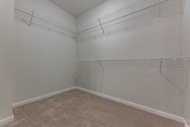 7788 Lincoln Avenue, Newburgh, IN 47630