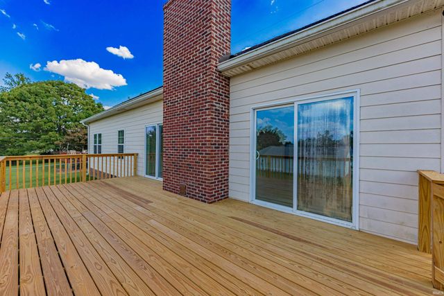 7788 Lincoln Avenue, Newburgh, IN 47630