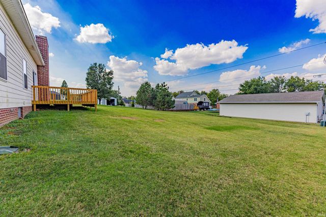 7788 Lincoln Avenue, Newburgh, IN 47630