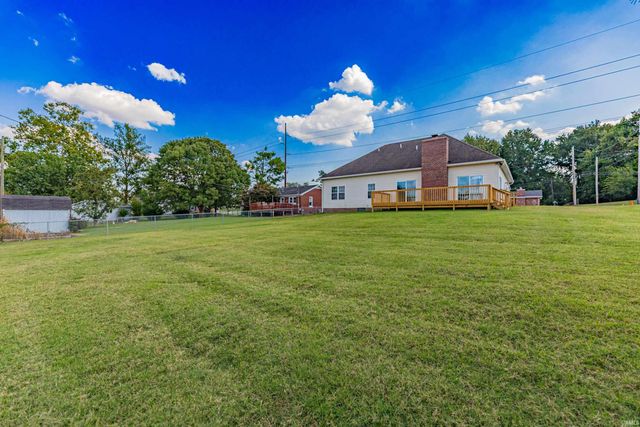 7788 Lincoln Avenue, Newburgh, IN 47630