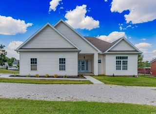 7788 Lincoln Avenue, Newburgh, IN 47630