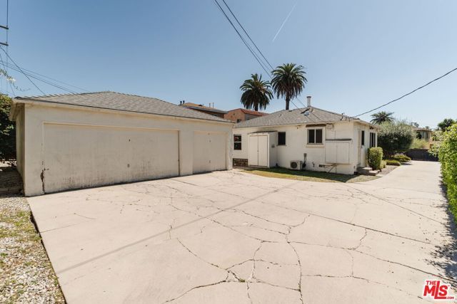 5073 W 21st Street, Los Angeles, CA 90016
