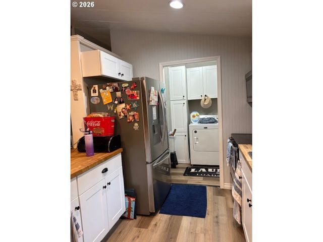 98825 Pleasant Hill Dr 26, Brookings, OR 97415