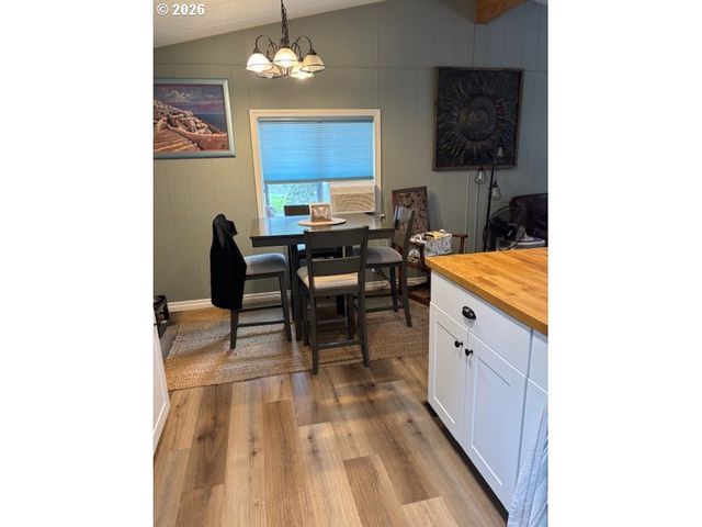 98825 Pleasant Hill Dr 26, Brookings, OR 97415