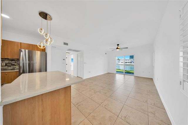 6905 Bay Drive 16, Miami Beach, FL 33141