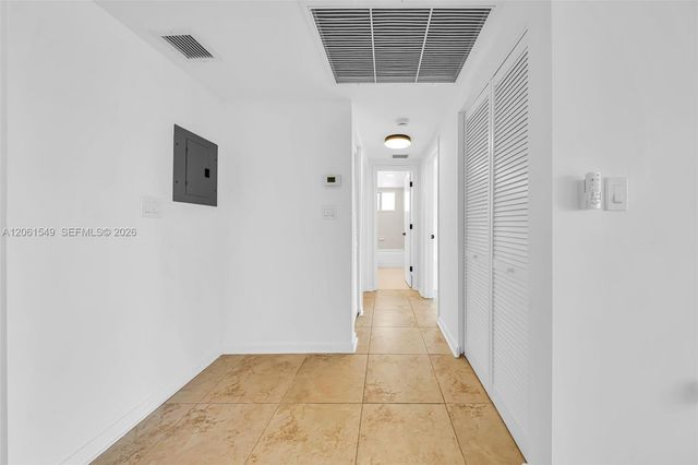 6905 Bay Drive 16, Miami Beach, FL 33141