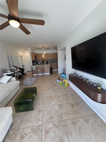 6905 Bay Drive 16, Miami Beach, FL 33141