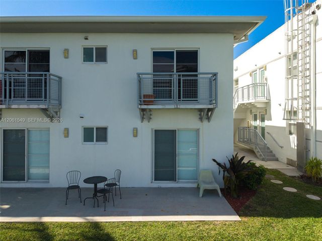 6905 Bay Drive 16, Miami Beach, FL 33141