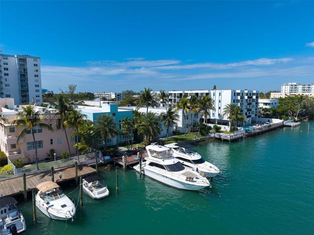 6905 Bay Drive 16, Miami Beach, FL 33141
