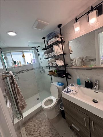 6905 Bay Drive 16, Miami Beach, FL 33141
