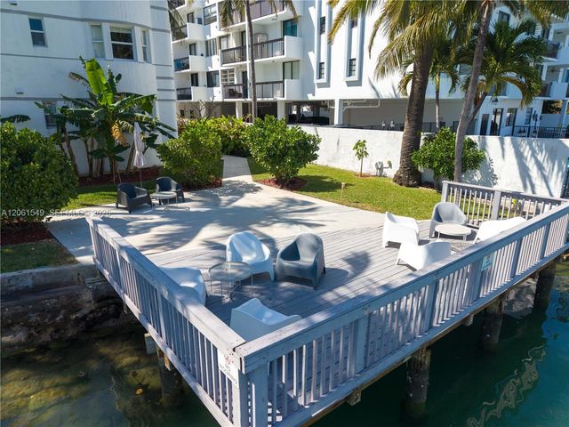 6905 Bay Drive 16, Miami Beach, FL 33141