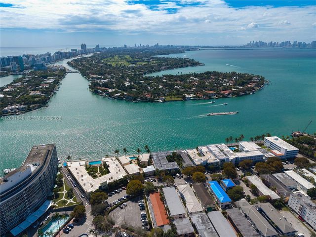6905 Bay Drive 16, Miami Beach, FL 33141
