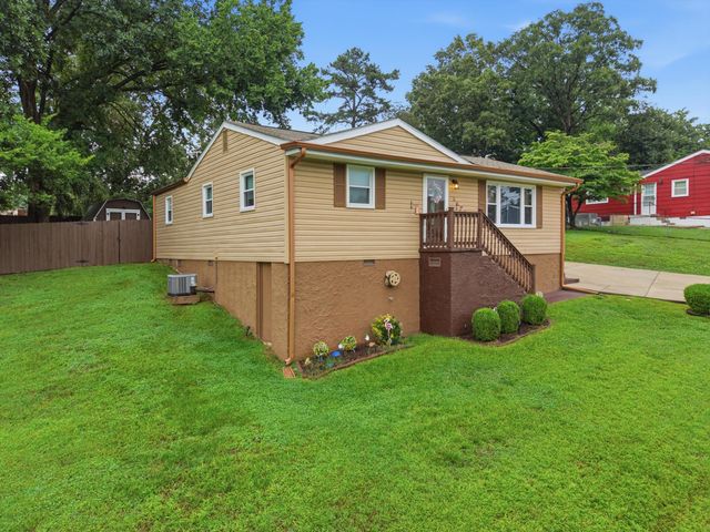 3803 Altamira Drive, Chattanooga, TN 37412