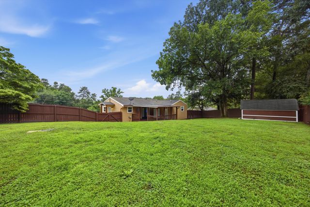 3803 Altamira Drive, Chattanooga, TN 37412