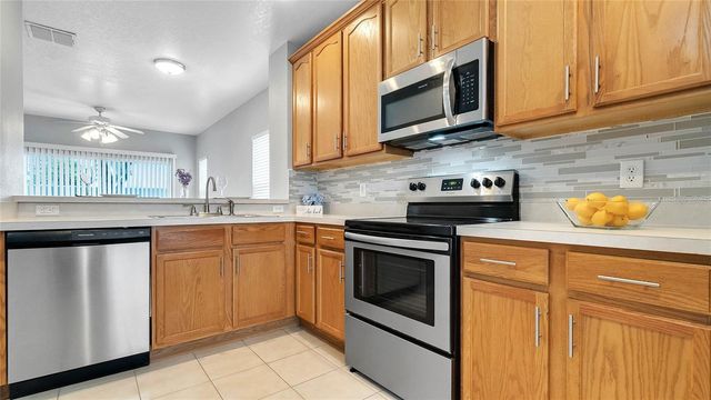 10624 SAVANNAH WOOD DRIVE 89, Orlando, FL 32832