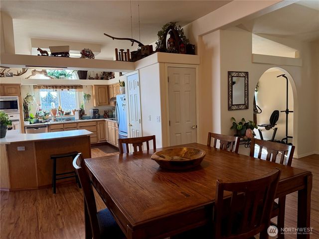 165 NE Dungan Street, Creston, WA 99117