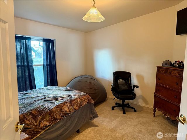 165 NE Dungan Street, Creston, WA 99117