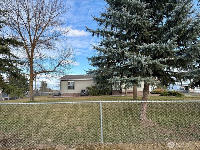 165 NE Dungan Street, Creston, WA 99117