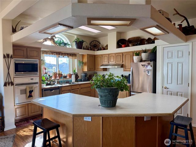 165 NE Dungan Street, Creston, WA 99117