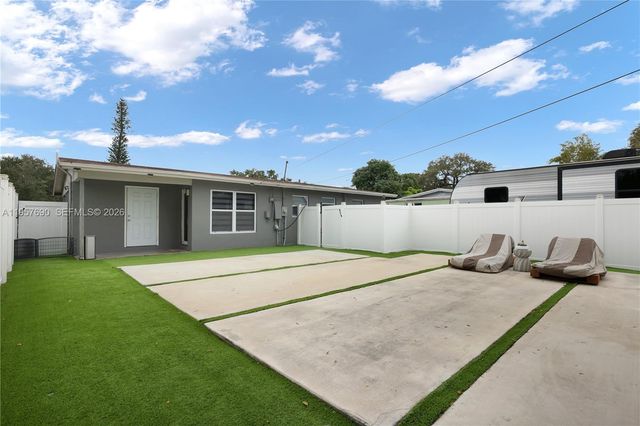 1021 SW 22nd Ave, Fort Lauderdale, FL 33312