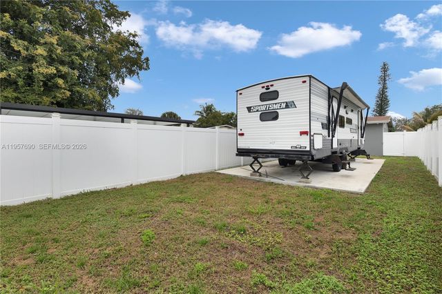 1021 SW 22nd Ave, Fort Lauderdale, FL 33312