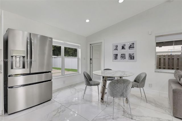 1021 SW 22nd Ave, Fort Lauderdale, FL 33312