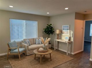 16971 Hoskins 2, Huntington Beach, CA 92649