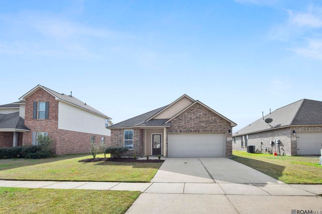 8886 Cherry Laurel Ave, Zachary, LA 70791