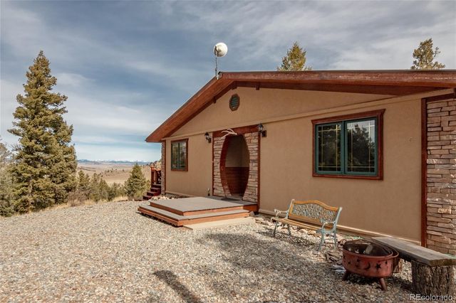 105 Ladigo Lane, Hartsel, CO 80449