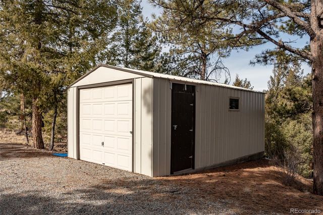 105 Ladigo Lane, Hartsel, CO 80449