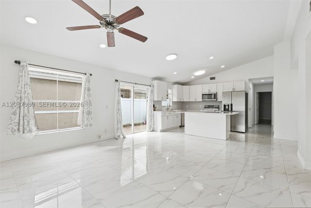 6620 Fern St, Margate, FL 33063