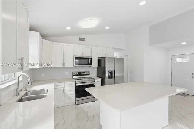 6620 Fern St, Margate, FL 33063