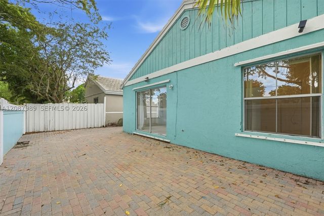 6620 Fern St, Margate, FL 33063
