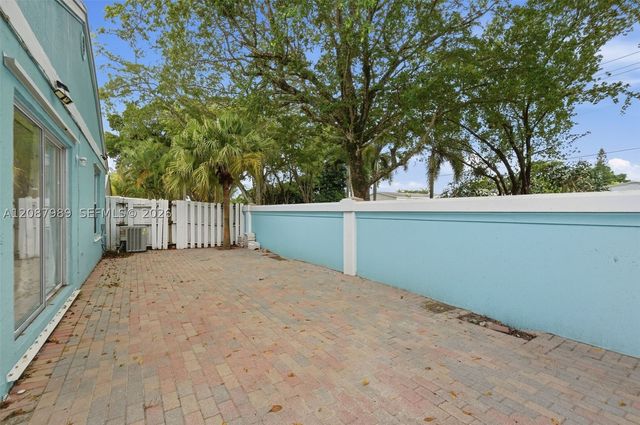 6620 Fern St, Margate, FL 33063