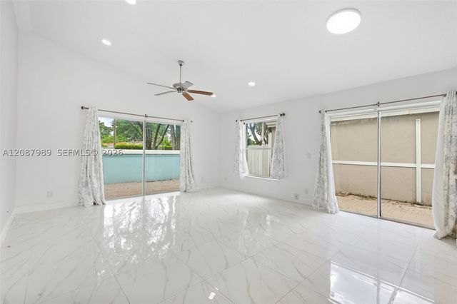 6620 Fern St, Margate, FL 33063