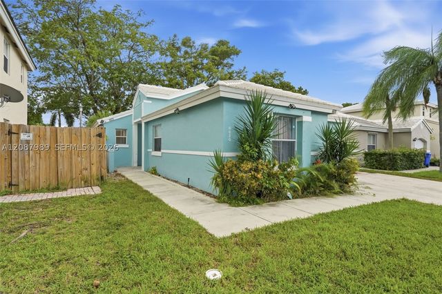 6620 Fern St, Margate, FL 33063