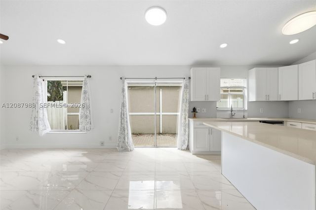 6620 Fern St, Margate, FL 33063