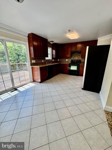 104 EASTSIDE LN, Winchester, VA 22602