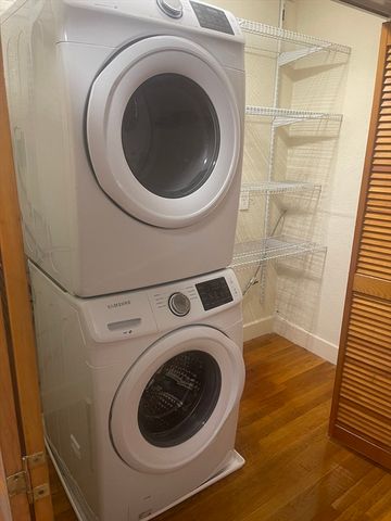 116 Webster 116, Cambridge, MA 02141