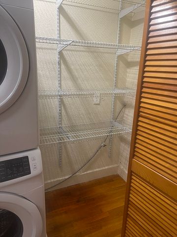 116 Webster 116, Cambridge, MA 02141