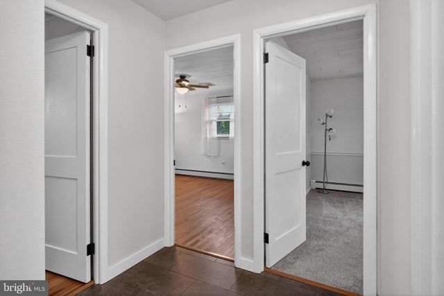 26 E CEDAR ST, Fleetwood, PA 19522