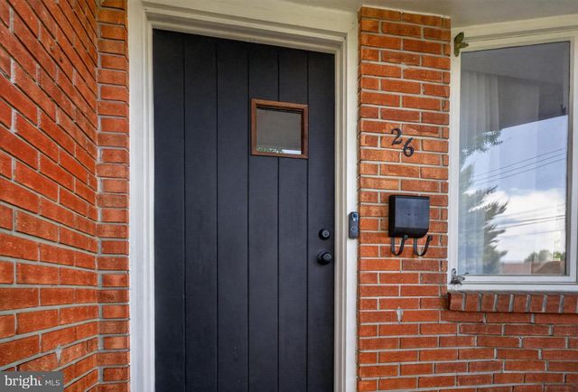 26 E CEDAR ST, Fleetwood, PA 19522