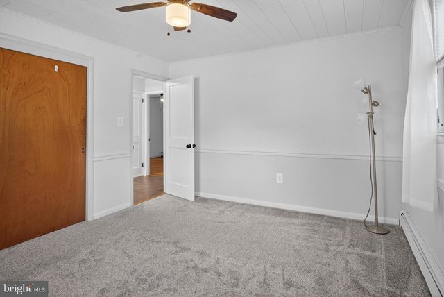 26 E CEDAR ST, Fleetwood, PA 19522